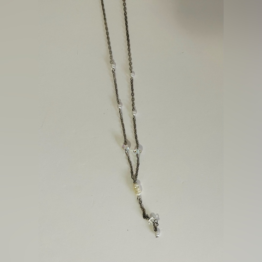 NEW Minimalist Silver-Toned Necklace with Delicate Chain and Subtle Pendant - Picture 4 of 4